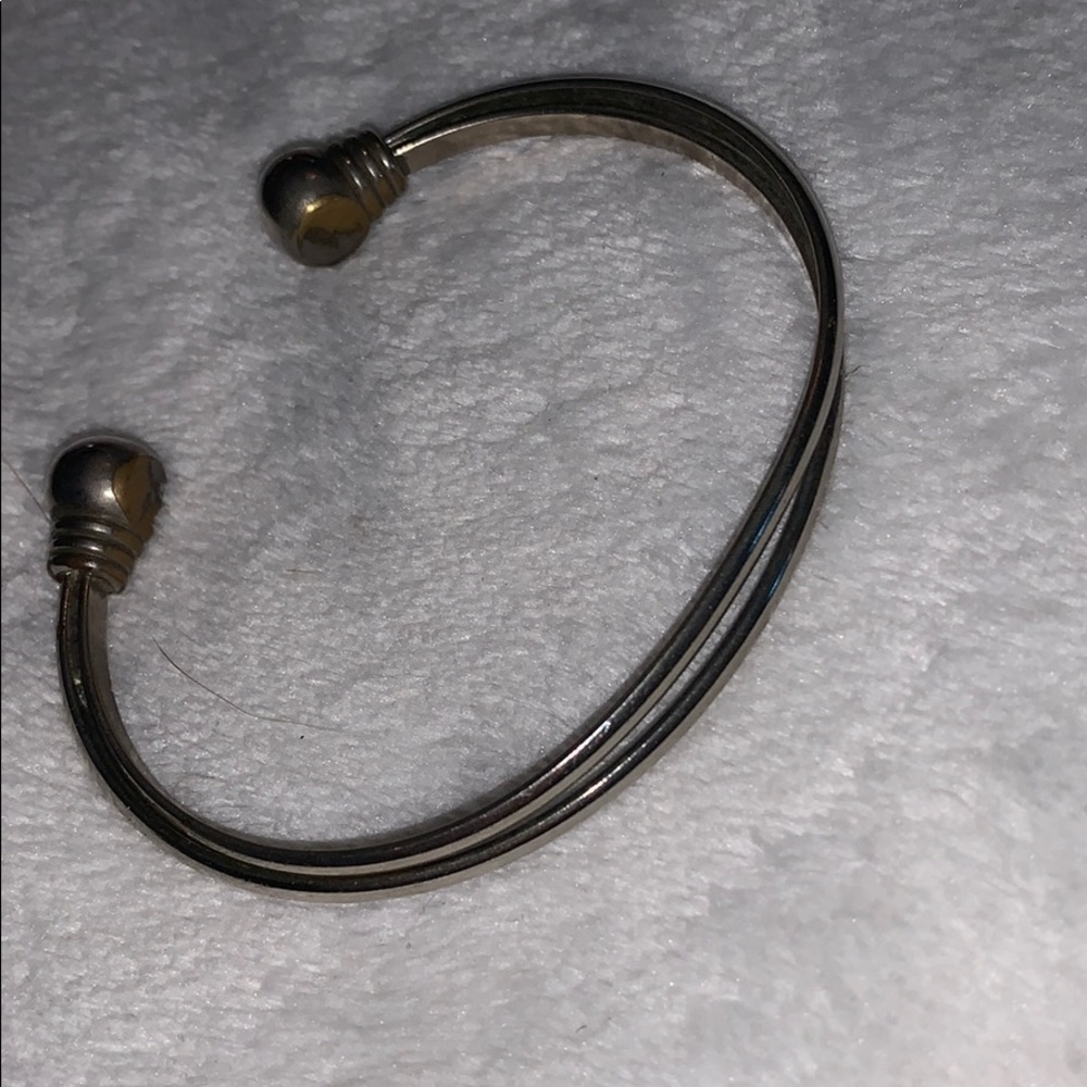 Bracelet never worn